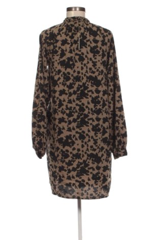 Ruha VILA, Méret S, Szín Sokszínű, Ár 6 989 Ft