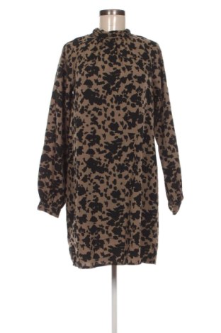 Ruha VILA, Méret S, Szín Sokszínű, Ár 6 989 Ft