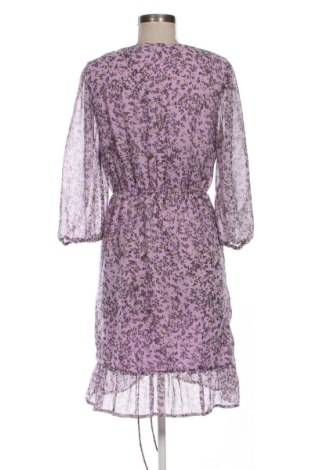 Рокля Vero Moda, Размер M, Цвят Многоцветен, Цена 14,31 €