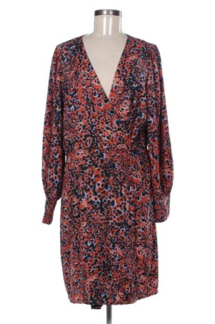 Рокля Vero Moda, Размер XL, Цвят Многоцветен, Цена 17,46 €