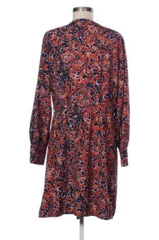 Рокля Vero Moda, Размер XL, Цвят Многоцветен, Цена 17,46 €