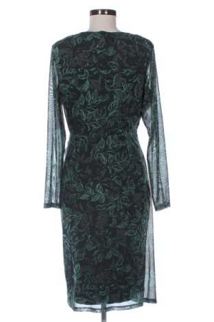 Šaty  WE, Velikost M, Barva Vícebarevné, Cena  599,00 Kč