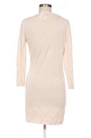 Ruha YU. K., Méret M, Szín Bézs, Ár 8 264 Ft