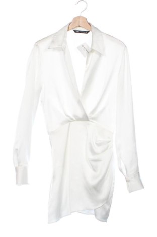 Рокля Zara, Размер XS, Цвят Бял, Цена 14,31 €