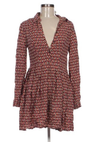 Kleid Zara, Größe M, Farbe Mehrfarbig, Preis 12,99 €