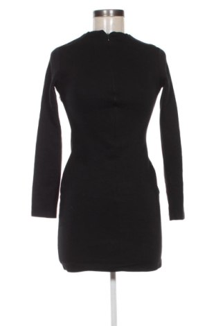 Рокля Zara, Размер S, Цвят Черен, Цена 14,31 €