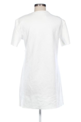 Рокля Zara, Размер S, Цвят Бял, Цена 13,81 €