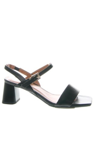 Sandały Betsy, Rozmiar 37, Kolor Czarny, Cena 160,70 zł