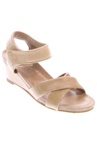 Sandalen CA SHOTT, Größe 40, Farbe Beige, Preis 122,88 €