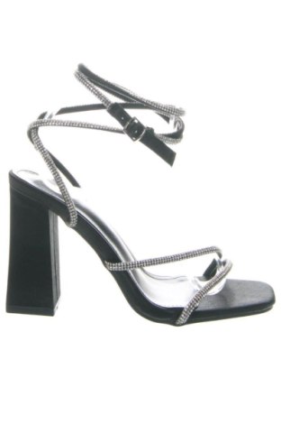 Сандали Cuccoo, Размер 38, Цвят Многоцветен, Цена 26,00 €