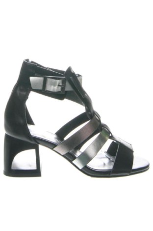 Sandalen Eliza, Größe 36, Farbe Mehrfarbig, Preis 48,00 €