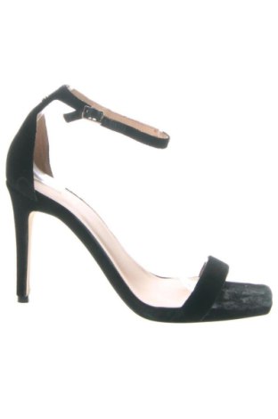 Sandále Guess, Veľkosť 41, Farba Čierna, Cena  97,00 €