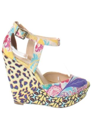 Sandały Nine West, Rozmiar 37, Kolor Kolorowy, Cena 385,81 zł