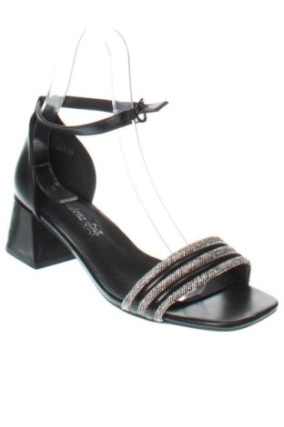 Sandały Tendenze, Rozmiar 40, Kolor Czarny, Cena 139,32 zł