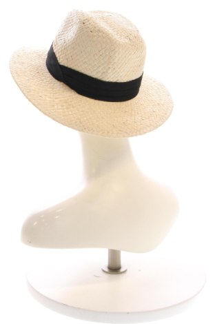 Căciulă C&A, Culoare Bej, Preț 37,00 Lei