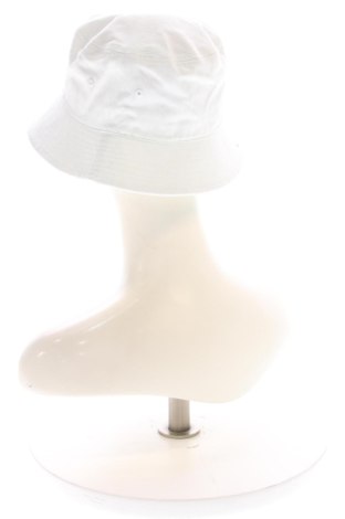 Čepice  Calvin Klein, Barva Bílá, Cena  1 139,00 Kč