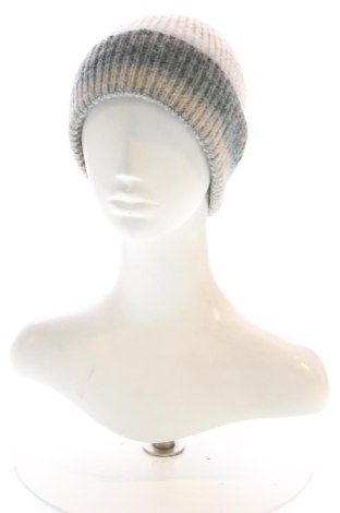 Mütze Next, Farbe Mehrfarbig, Preis € 10,00