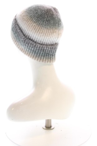 Mütze Next, Farbe Mehrfarbig, Preis € 10,00