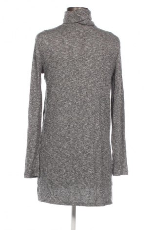 Dámská halenka Bershka, Velikost M, Barva Vícebarevné, Cena  69,00 Kč