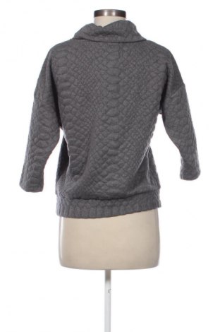 Дамска блуза Reserved, Размер M, Цвят Сив, Цена 2,04 €