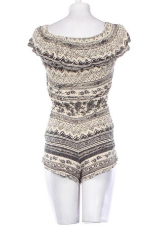 Дамски къс гащеризон Pull&Bear, Размер M, Цвят Многоцветен, Цена 2,04 €