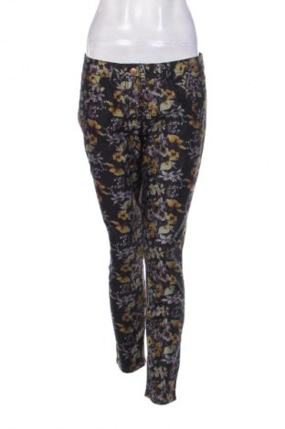 Damskie spodnie BAF, Rozmiar M, Kolor Kolorowy, Cena 6,99 zł