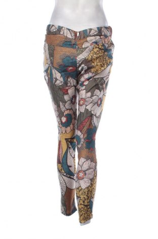 Дамски панталон Unbranded, Размер M, Цвят Многоцветен, Цена 2,04 €
