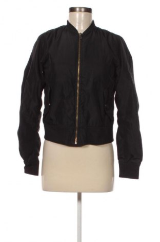 Дамско яке Pull&Bear, Размер S, Цвят Черен, Цена 8,18 €