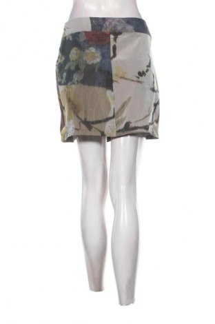 Пола AMY GEE, Размер M, Цвят Многоцветен, Цена 2,04 €