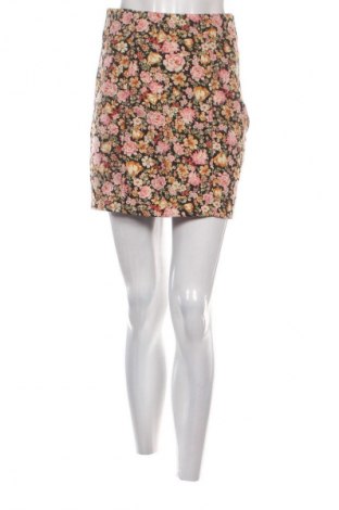 Пола Amisu, Размер S, Цвят Многоцветен, Цена 3,06 €