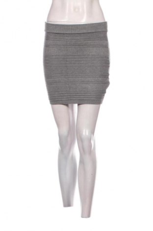 Пола Amisu, Размер S, Цвят Сив, Цена 2,04 €