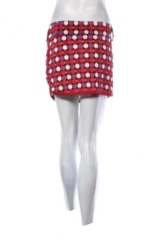 Пола Bershka, Размер L, Цвят Многоцветен, Цена 2,04 €