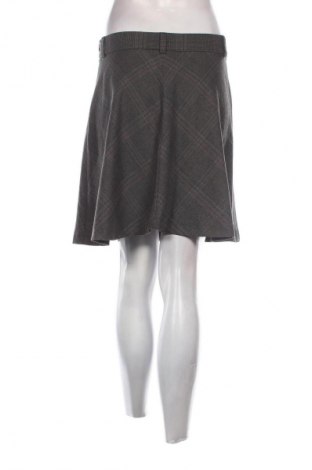 Пола Dilvin, Размер M, Цвят Многоцветен, Цена 2,04 €