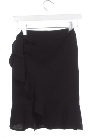 Пола Eight Paris, Размер S, Цвят Черен, Цена 2,04 €