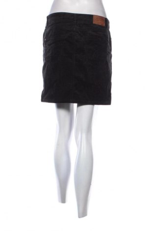 Пола Esprit, Размер M, Цвят Черен, Цена 3,57 €