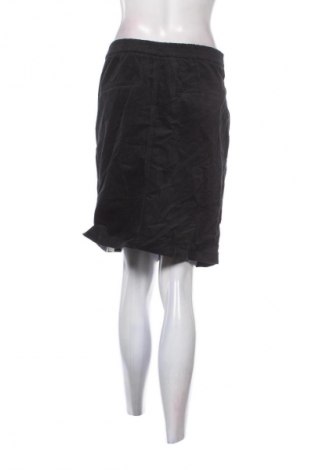 Пола Esprit, Размер M, Цвят Черен, Цена 2,04 €