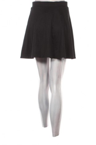 Пола Fb Sister, Размер M, Цвят Черен, Цена 2,04 €