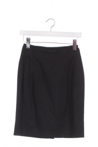 Пола H&M, Размер XS, Цвят Черен, Цена 2,04 €