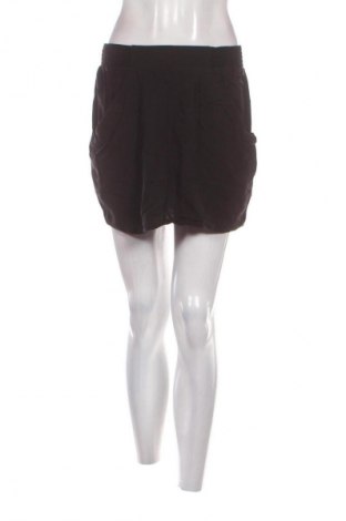 Пола H&M Divided, Размер M, Цвят Черен, Цена 2,04 €