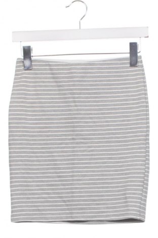 Пола LC Waikiki, Размер XS, Цвят Многоцветен, Цена 2,04 €