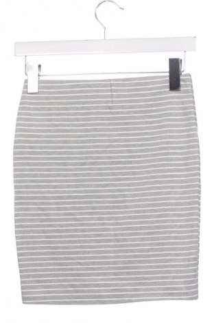 Пола LC Waikiki, Размер XS, Цвят Многоцветен, Цена 2,04 €