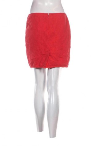 Пола La City, Размер M, Цвят Червен, Цена 2,04 €