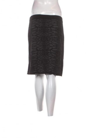 Пола Manguun, Размер M, Цвят Многоцветен, Цена 2,55 €