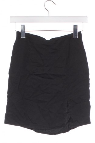 Пола Noisy May, Размер XS, Цвят Черен, Цена 2,04 €