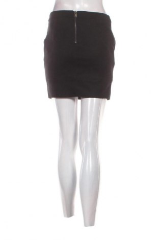 Пола ONLY, Размер S, Цвят Черен, Цена 2,04 €