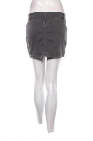 Fustă Page One, Mărime M, Culoare Gri, Preț 7,99 Lei