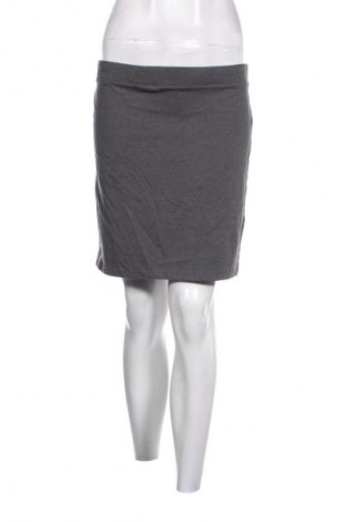 Пола Pep & Co, Размер M, Цвят Сив, Цена 2,04 €