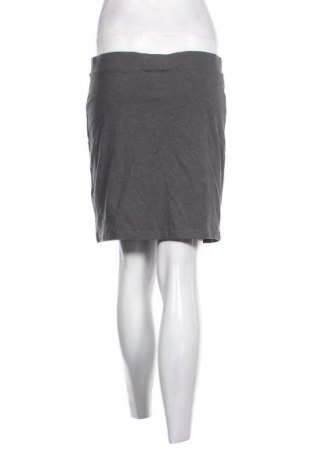 Пола Pep & Co, Размер M, Цвят Сив, Цена 2,04 €