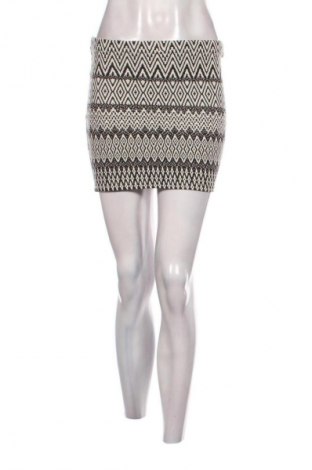 Пола Pimkie, Размер S, Цвят Многоцветен, Цена 2,04 €