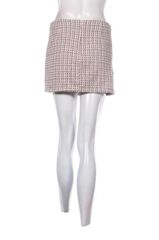 Пола Pull&Bear, Размер M, Цвят Многоцветен, Цена 2,04 €